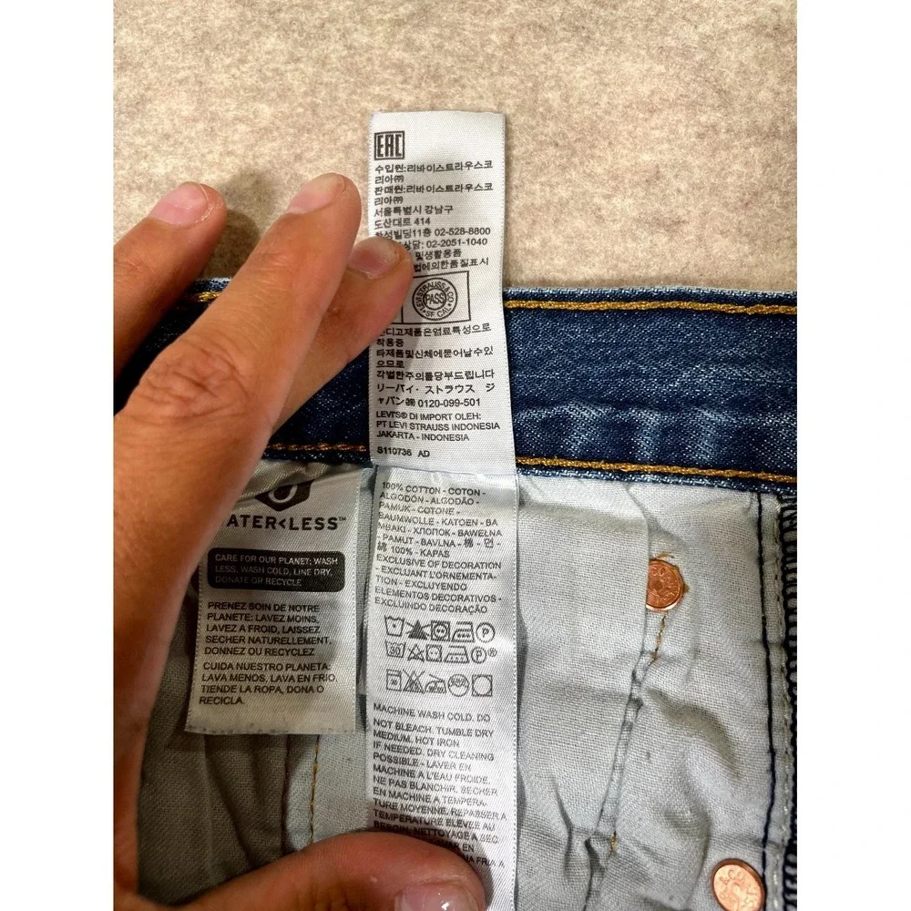 Levi's 501 Jeans Mens 29x30 Blue Denim Cotton‎ 5-Pockets Straight Leg Mid Rise